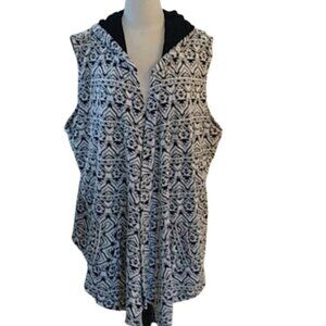 Maria Gabrielle Southwestern Fly front Long Vest with Pockets, Black/Ivory, 3X